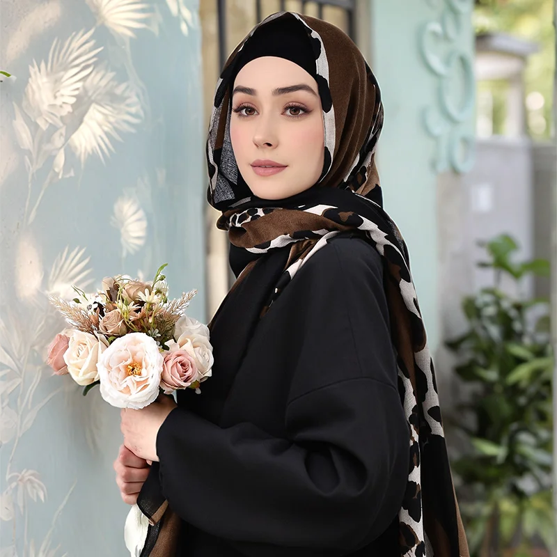 Leopard Print Schal Hijab Viskose Schals Muslimischen Hijabs Für Frauen Mode Schal Große Größe Kopftuch Islamischen Turban Stirnband Image