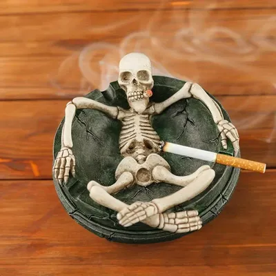 1PCS Creative Personality Skull Ashtray, Desktop Ashtray, Household Decorative Ashtray, Ashtrays For