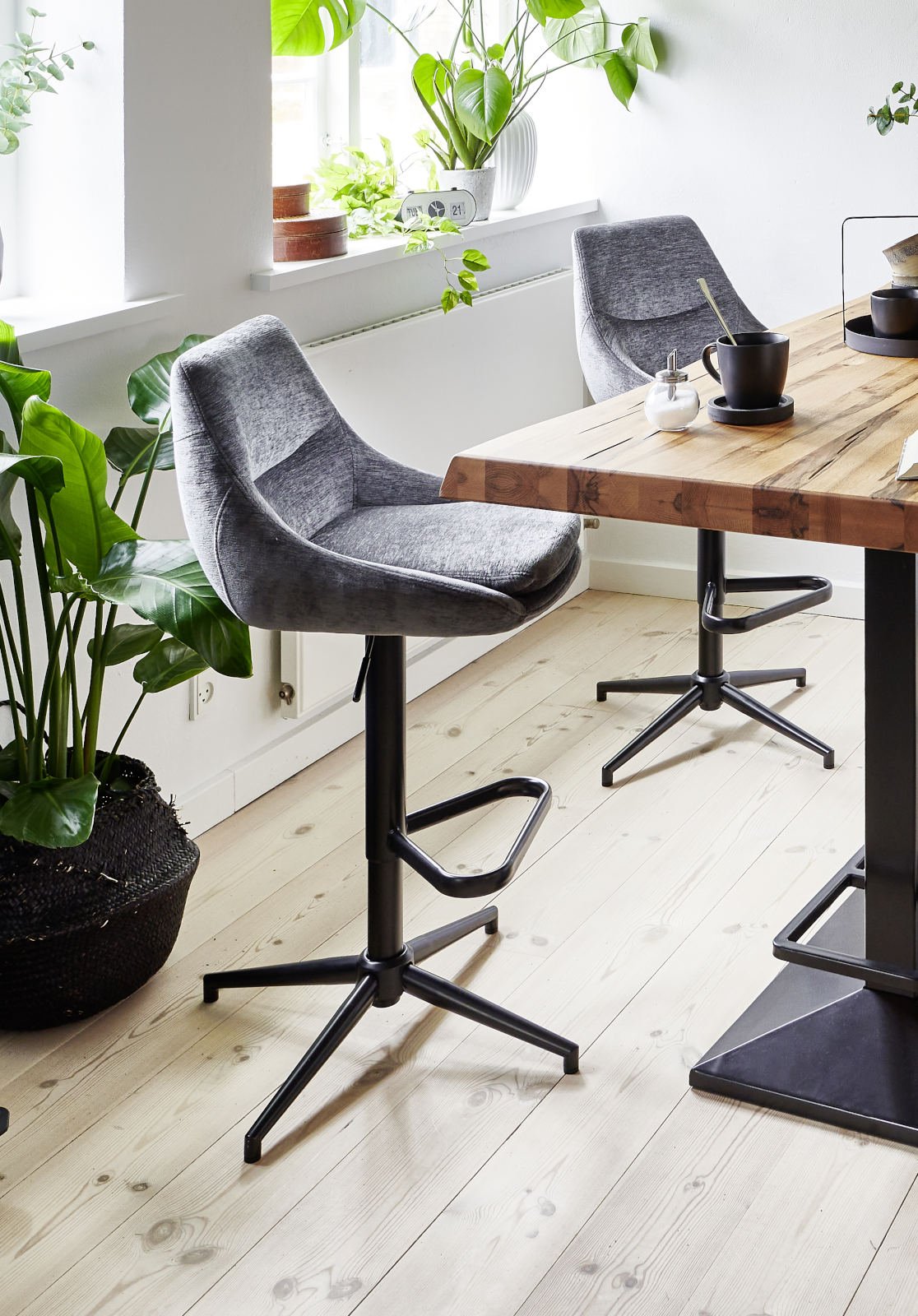 Barstuhl beige,braun,gelb,grau,grün,schwarz,silber,weiß,wählbar Stoff MINGUS von Bodahl Image
