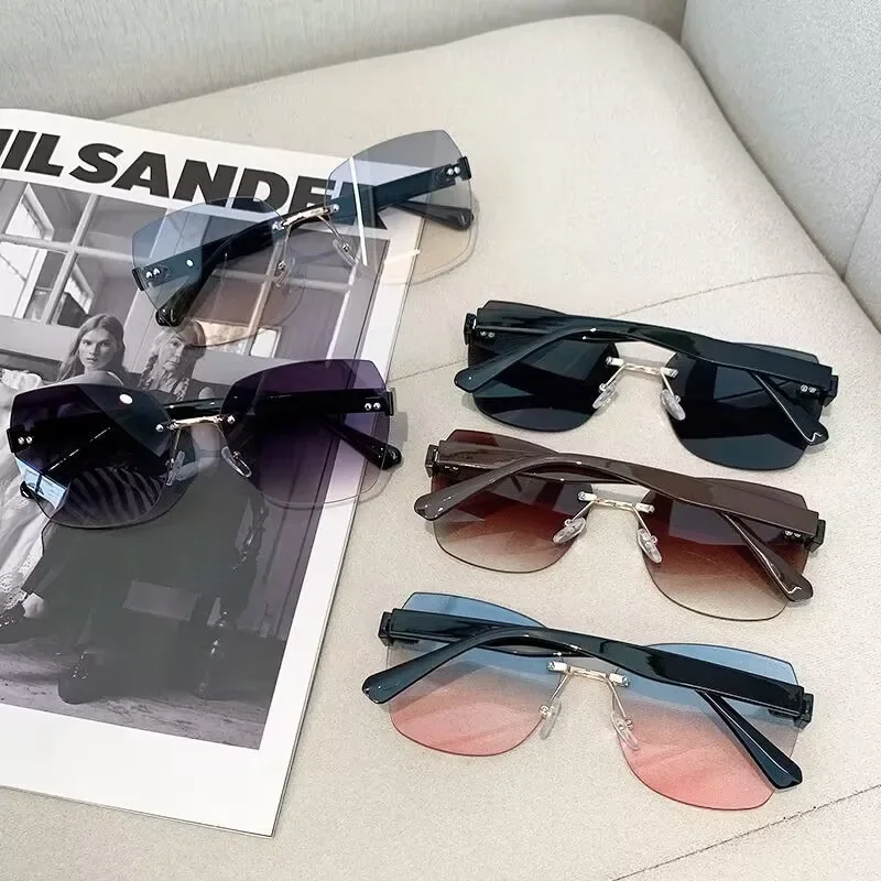 Modische randlose Strand-Sonnenbrille mit Farbverlauf, Original Lady Retro Branded Shades UV400-Brille Image