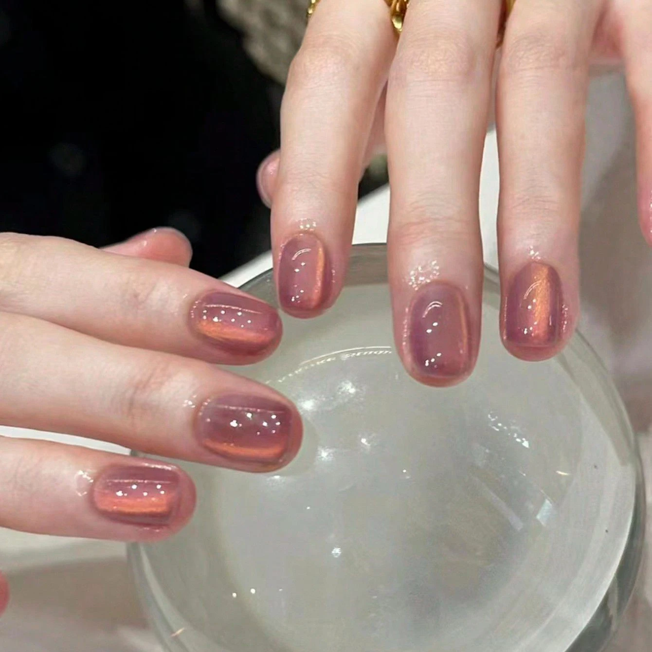 10PCS S/M/L rosa Katzenauge kurzes quadratisches künstliches Nailsart-Set mit abnehmbaren künstlichen Nägeln für Festivals Image