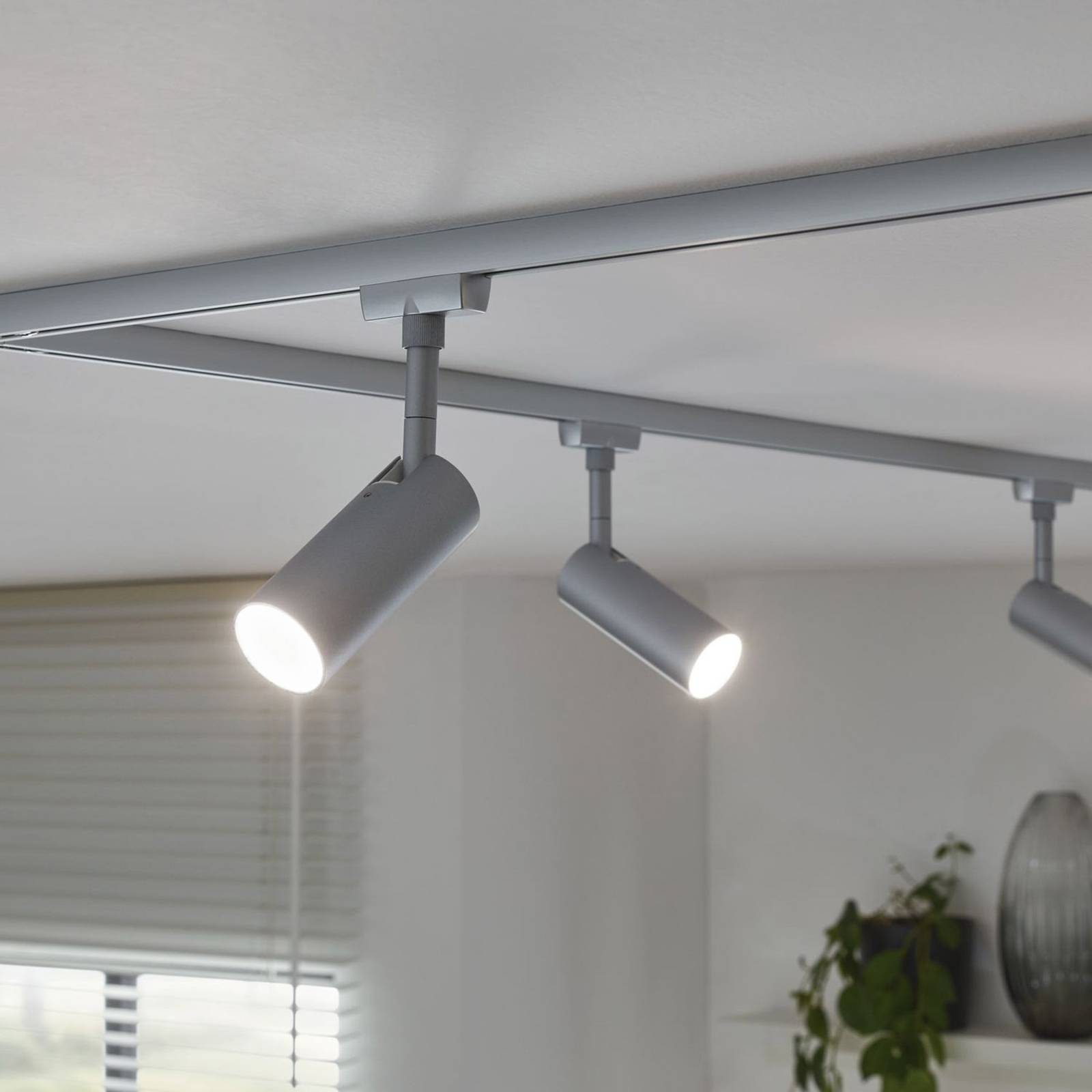 Paulmann URail Tubo LED-Spot 3.000K chrom matt, alu / grau / zink, für Wohn- / Esszimmer, Metall