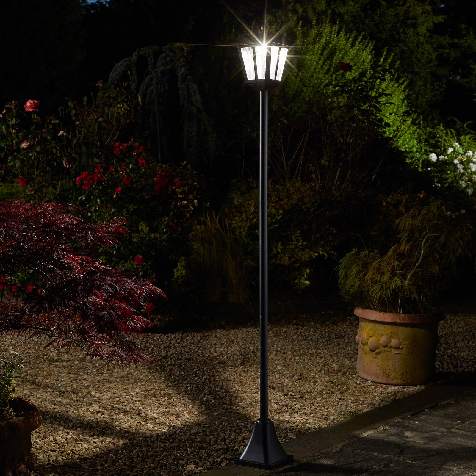 SMART GARDEN LED-Solar-Mastleuchte Whitehall 365, IP44 dimmbar, schwarz, Metall, Modern, Solarleuchte