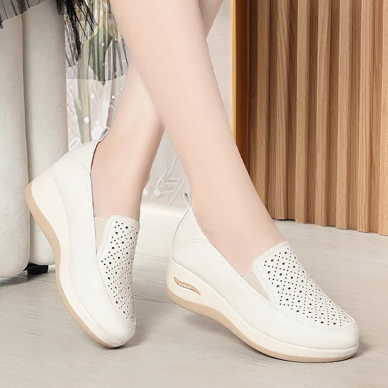 4.5cm Breathable Comfortable Shallow Cutout Soft Leather Shoes Women Loafers 2026mer Platform Wedges Shoes for Office Mom