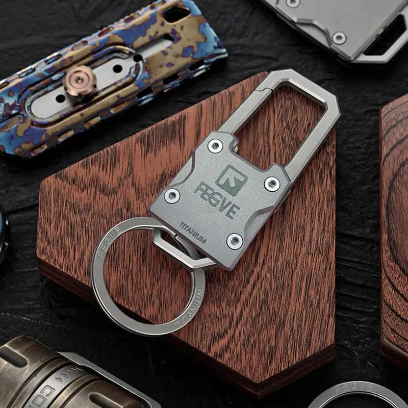 High-End Titan Auto Schlüssel Kette Männer Multifunktions Taille Hängen Schlüsselbund Kreative EDC Schlüssel Ring Halter Gehobenen Geschenk Für Männer Image