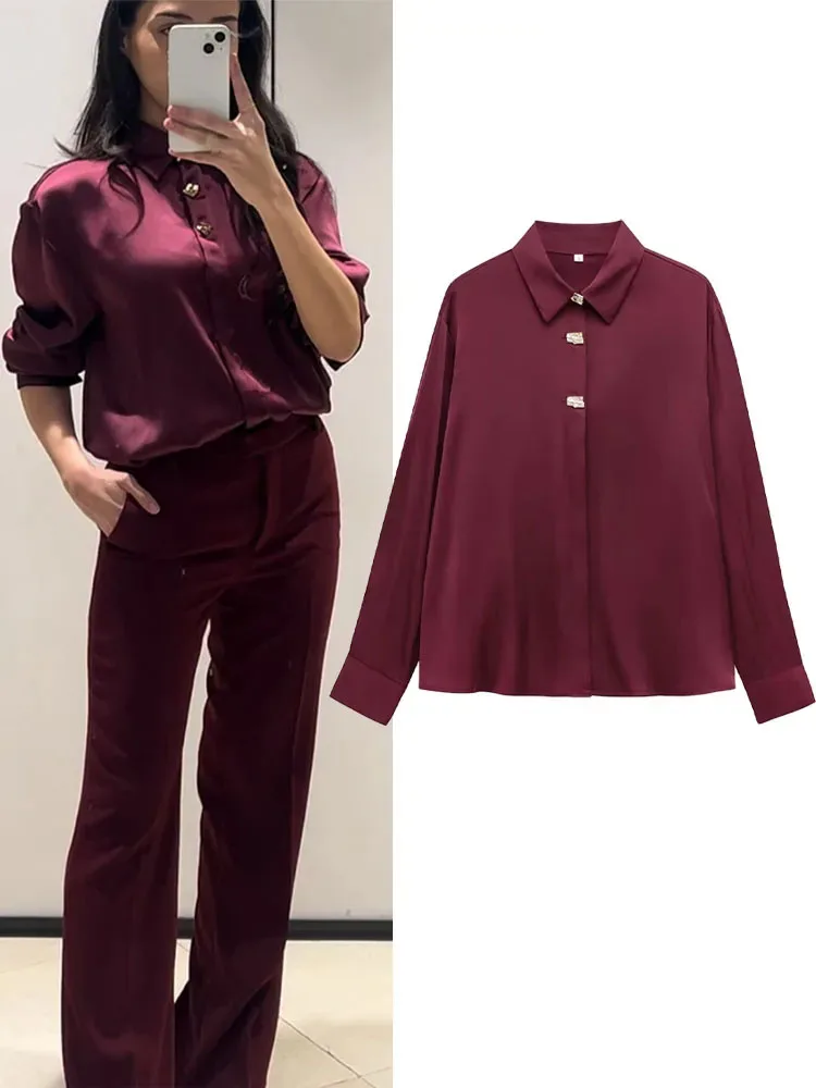 HH 2025 printemps vêtements pour femmes mode vin rouge revers bouton doré décoratif soie Texture chemise femmes décontracté vêtements de rue