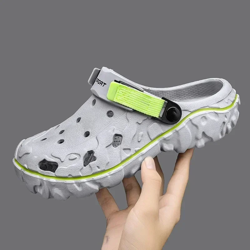 Große Größe 47 Sommer Männer Hausschuhe Mode Outdoor Garten Clogs Männer Loch Schuhe Casual Schuhe Wasser Schuhe Komfort Hause Weiche Hausschuhe