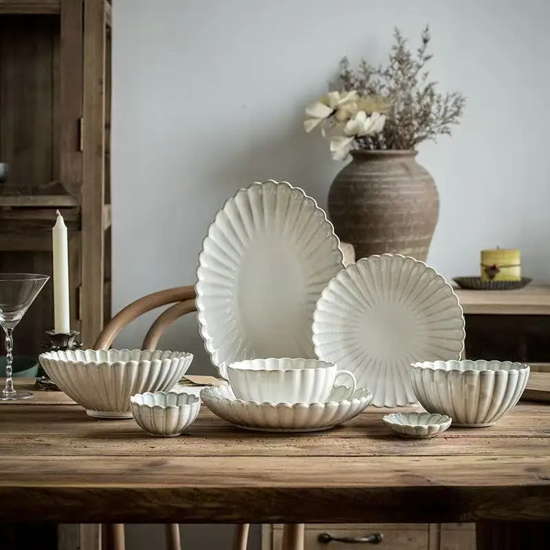Nordic Matte Glasierte Keramik Gerichte Servierplatte Salat Suppe Schüssel Flache Platte Chrysantheme Geformt Küche Abendessen Set Image