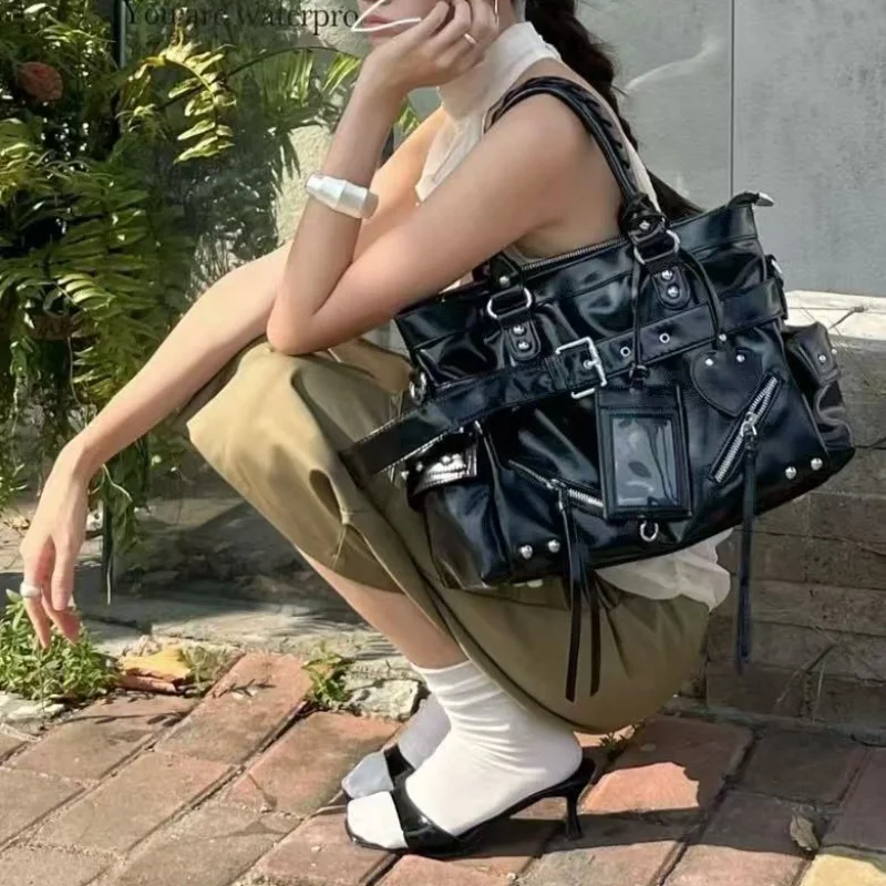 Sac à main et bourse de marque de luxe de qualité supérieure, sac à bandoulière en cuir souple de styliste, fourre-tout noir pour femmes, fourre-tout sous les bras à la mode