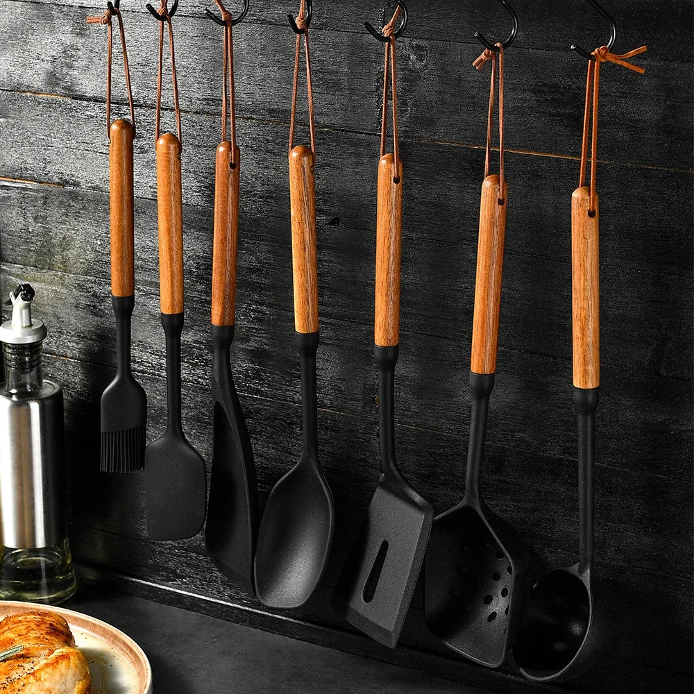 Ustensiles de cuisine en Silicone noir de qualité alimentaire, ustensiles de cuisine, spatule cuillère brosse à huile, outil de cuisine pratique, ensemble d'ustensiles de cuisine 1/7 pièces