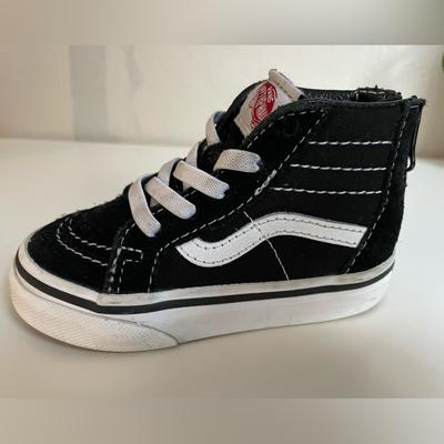 Vans Shoes | Zapatos Vans | Color: Black/White | Size: 6bb