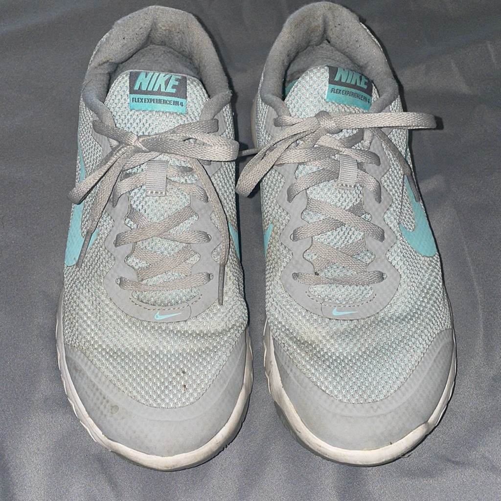 Nike Shoes | Women’s Nike Tennis Shoes Size 8.5 | Color: Blue | Size: 8.5