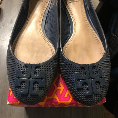 Tory Burch Shoes | Tory Burch Lowell 2 Perforated Ballet Flat Size 6 | Color: Blue | Size: 6