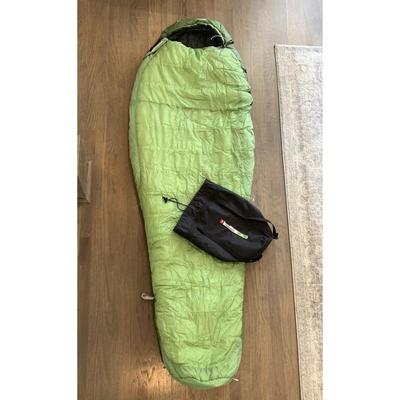 The North Face Bedding | The North Face Snowshoe Sleeping Bag 0f / -18c Women's Lime Green Long Tnf Euc | Color: Black/Green | Size: Women's Long