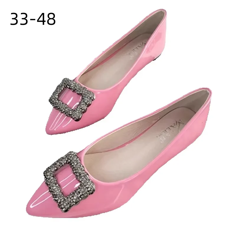 Damen-Schuhe aus Lackleder, null glänzend, flacher Mund, schwarze Kristallschnalle, rosafarbenes Rot, schöne Slip-On-Schuhe mit schmalen Füßen, 33–48 29 cm