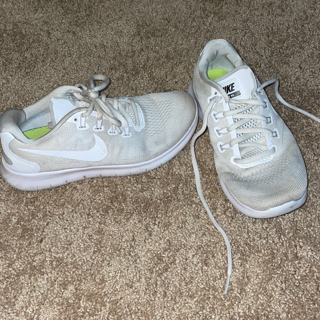 Nike Shoes | White Nike Tennis Shoes Sneakers | Color: White | Size: 6.5