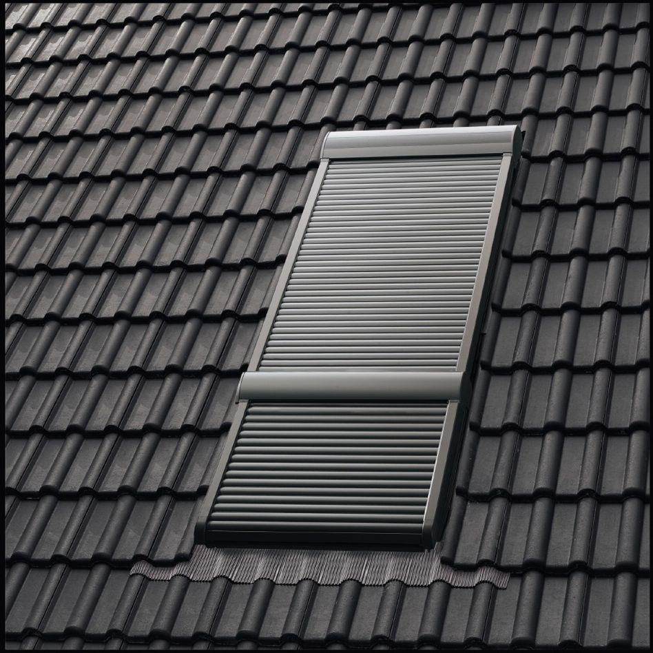 VELUX Elektro-Rollladen SMG 0000 für Lichtband Komplett-Set, 78x118/92 cm (MK06) Image