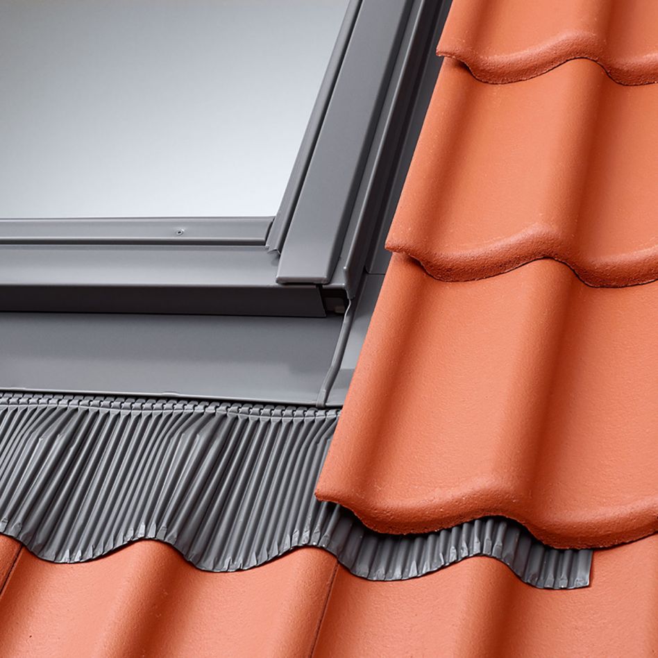 VELUX Eindeckrahmen EDJ 1000 vertiefter Einbau, 94x140 cm (PK08) Image