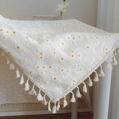 Small Daisy Tablecloth Tea Table Decoration Outdoor Picnic Table Cover Cotton Linen Table Cloths for Dining Table Home Decor