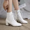Winterschuhe für Damen, Schnürschuhe, elegante dicke Absätze, weibliche Stiefeletten, spitze Zehen, Booties, Schwarz, Weiß, Größe 43, WSH5218