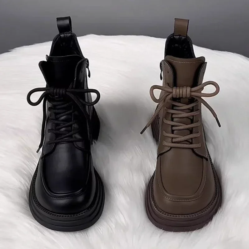 Winter frauen Stiefel Plüsch Neue Plattform Warme Kurze Stiefel Flachen Boden Komfortable Outdoor Lace Up Ankle Stiefel Mode Schuhe 2025