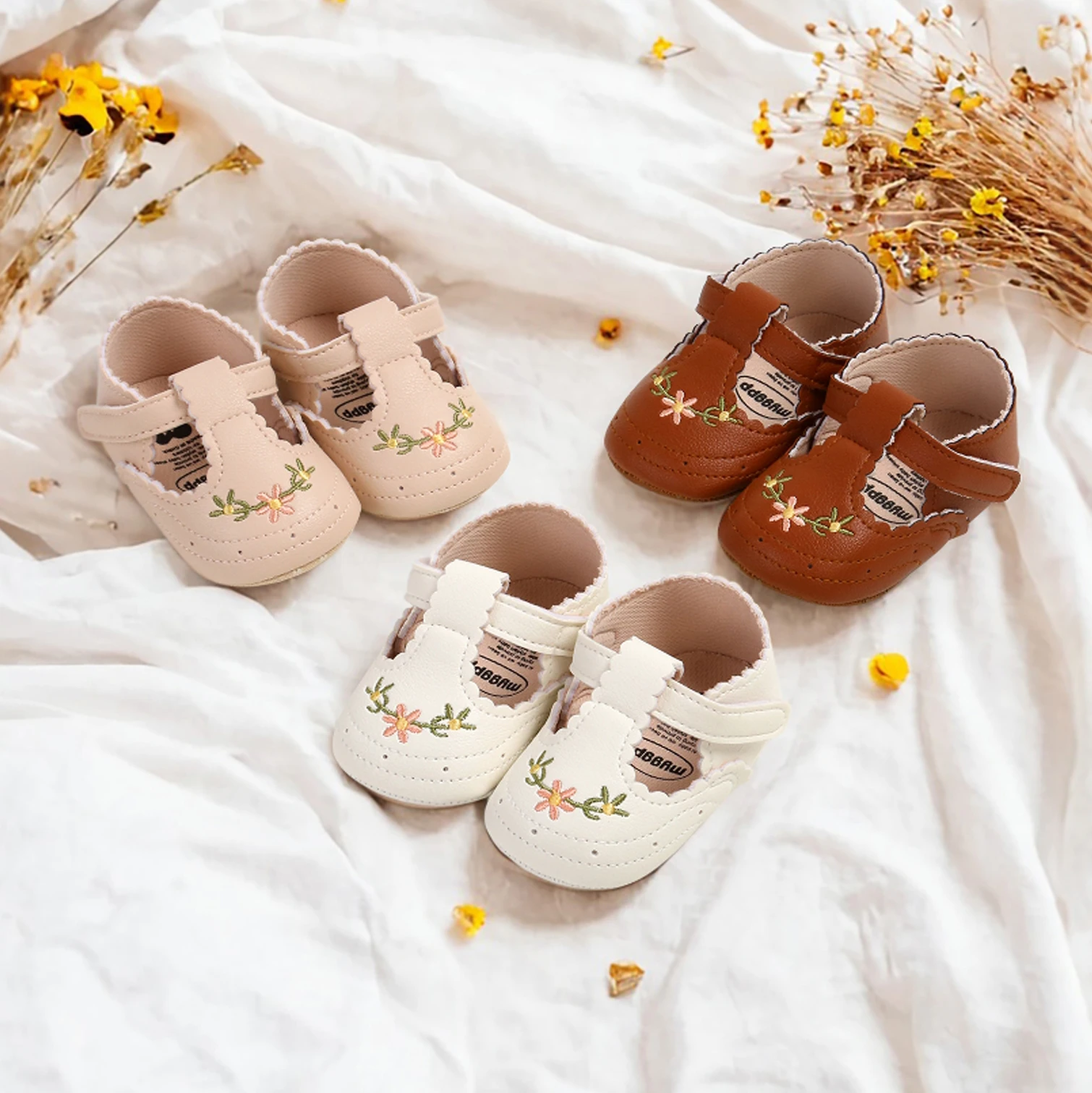 Weiches PU-Leder, rutschfeste Schuhe für Neugeborene, Kinder, Blumenstickerei, neue Mode im Frühling und Herbst, 0–1 Jahr alt, b Image