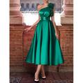 Elegantes A-Linien-Cocktailkleid formell ärmellos eine Schulter wadenlang Tasche und Schulter Blume Weihnachten 2024