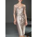 Elegantes Sheath-Mutter der Braut Kleid Trauung Gast Bateau-Ausschnitt Knielang Satin Tüll Perlenstickerei Volants