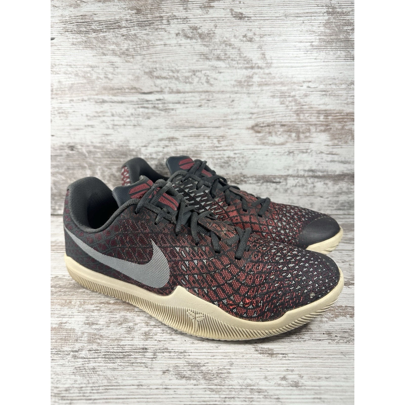 Nike Shoes | Beater Men's Nike Kobe Mamba Instinct Black/Red Low Top Basketball Shoes Sz 10.5 | Color: Black | Size: 10.5