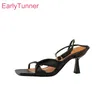 Neue Sommer Mode Schwarz Weiß Frauen Sandalen Heiße Hohe Dünne Fersen Dame Casual Schuhe Plus Große