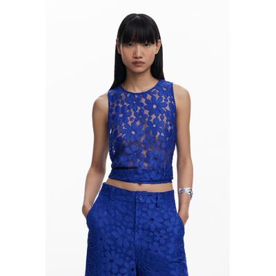 Cut-out T-shirt