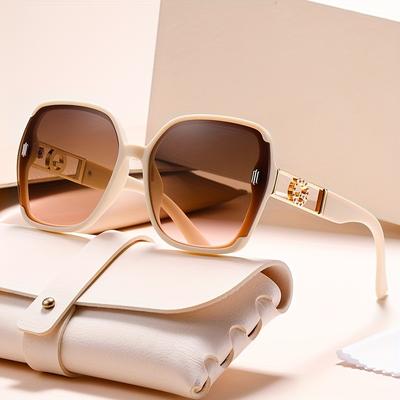TEMU 1 Pair Of Oversized Square Fashion Glasses For - Stylish Cream With Gradient Brown Lenses, Luxury Golden-tone Hinges, Casual Wear, Holidays, And Gifting, Gift Glasses | Chic | Polycarbonate Frame Image