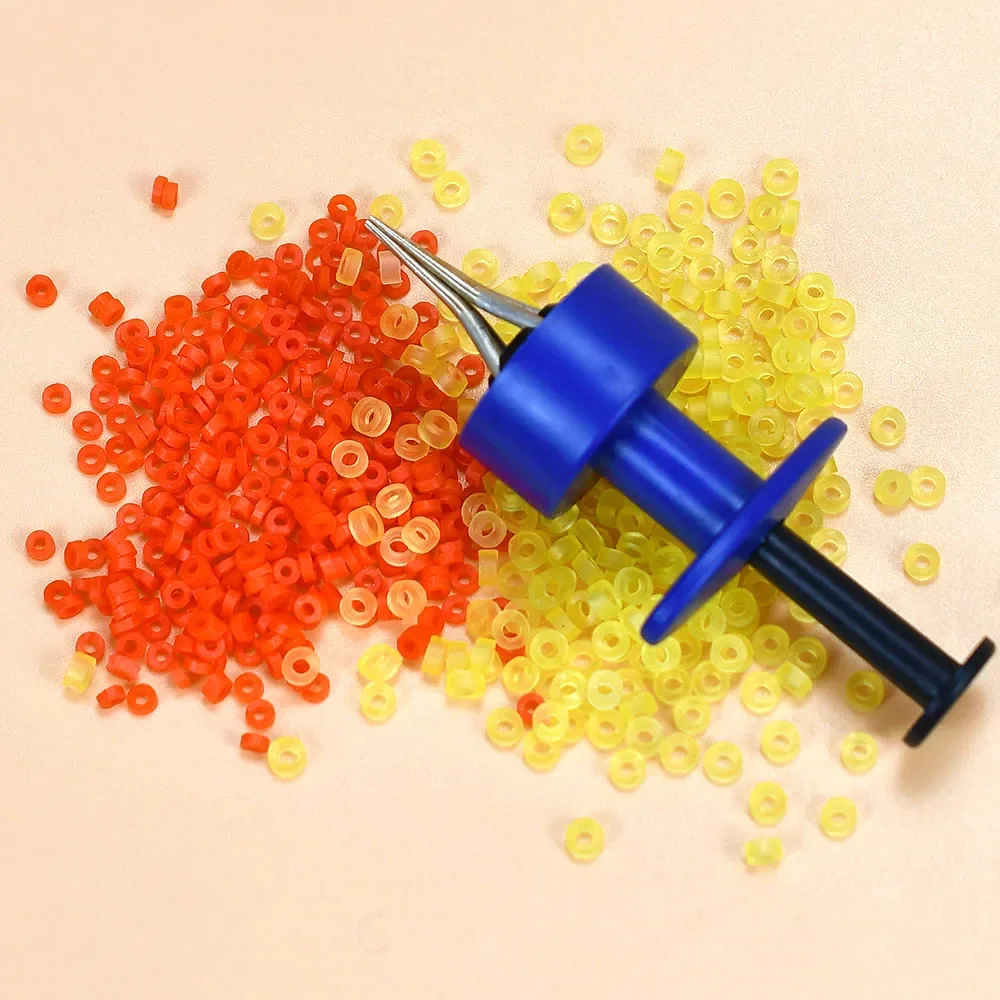 Schneller Maden-Feeder-Hakenclip, rotes Wurm-Fütterungsgerät, einfache Bedienung, keine schmutzigen Hände, lebende Maden-Futterspender für Regenwürmer Image