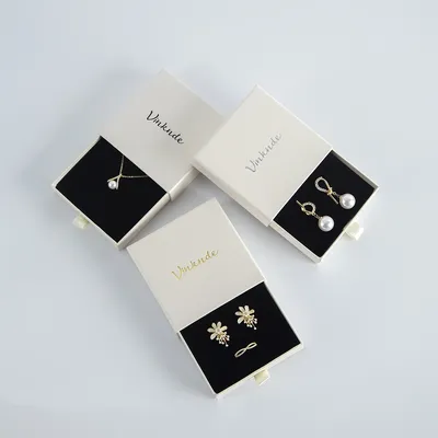 50pcs 8x8x2.5cm Custom Logo Beige Sliding Slide Out Match Cardboard Paper Gift Packaging Small