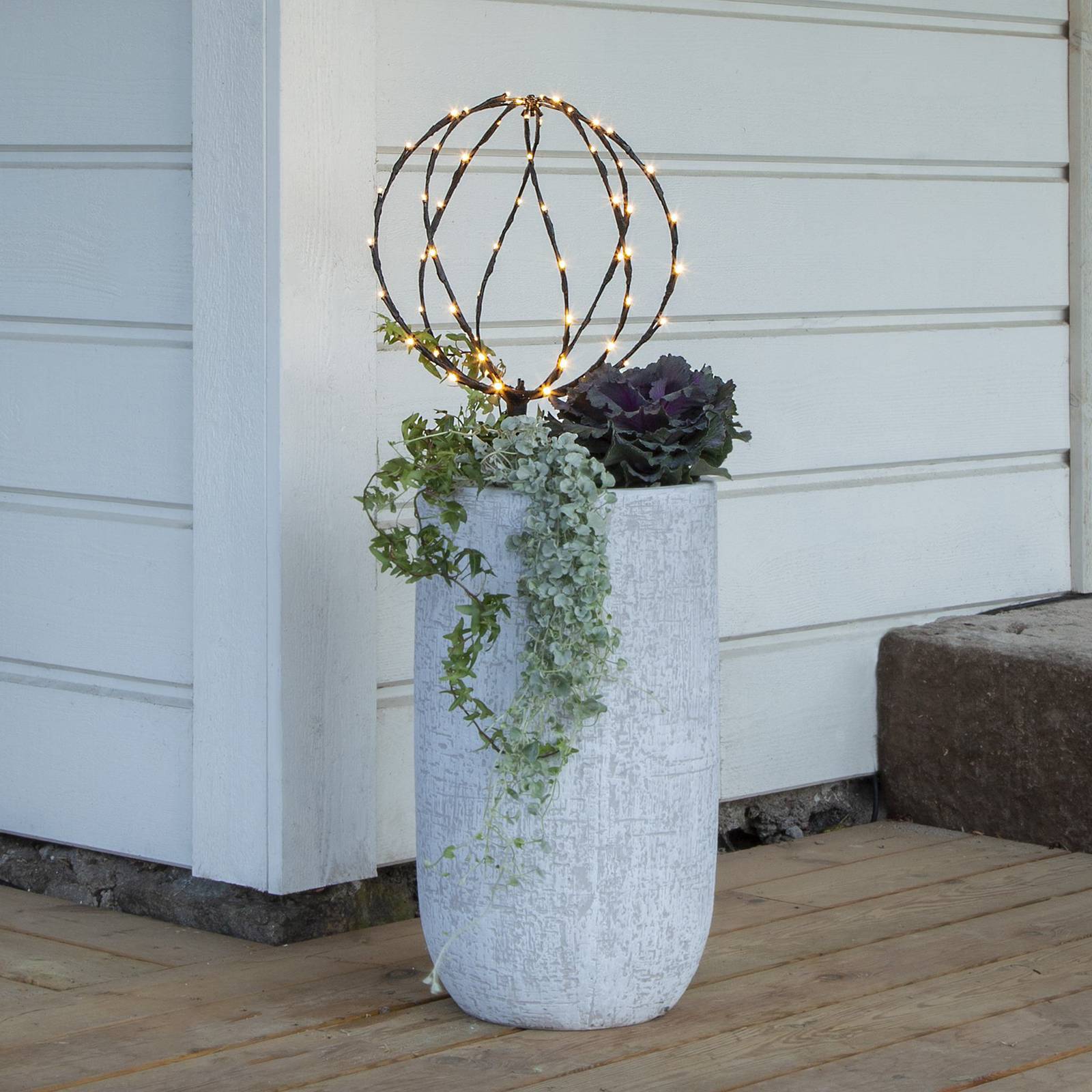 STAR TRADING LED-Erdspießleuchte Sphere, Ø 30 cm, schwarz Metall Batterie Sphere, schwarz, Metall, Modern