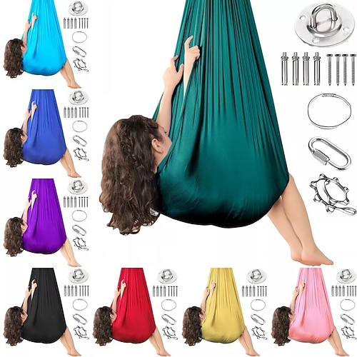 Indoor-Therapieschaukel für Kinder und Jugendliche. Verstellbare Luft-Yoga-Hängematte hat eine beruhigende Wirkung auf die Bedürfnisse von Kindern Image