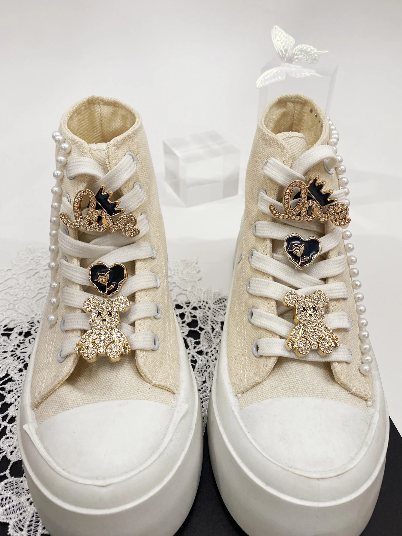 6-teiliges Crocs-Zubehör, Punktbohrer, Bär, DIY, abnehmbare, passende Teller-Schuhe, Turnschuhe, Schnürsenkel, Dekoration, Knopf-Hausschuhe