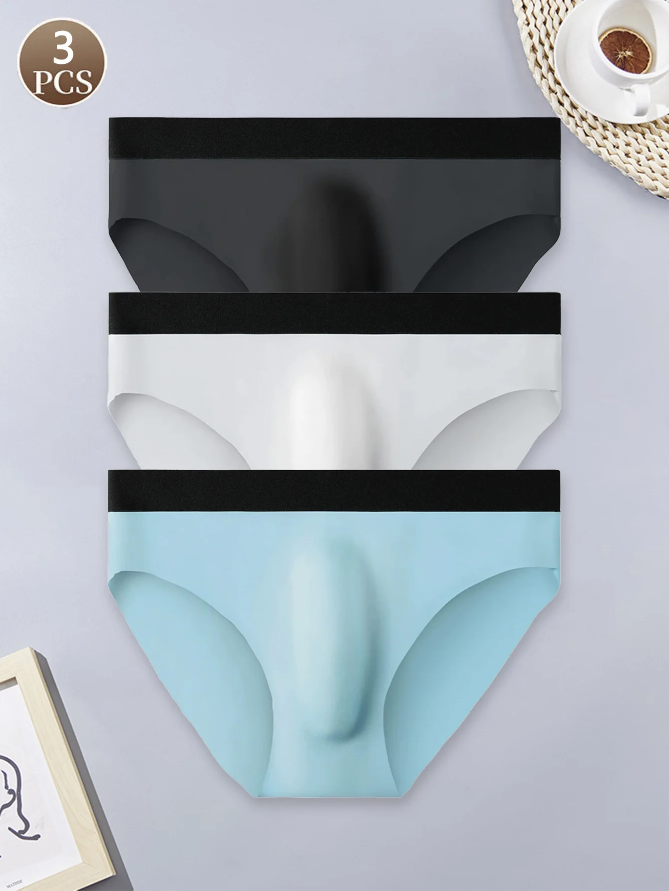 3PCS Einfarbige, nahtlose Herrenunterwäsche mit mittlerer Taille. Atmungsaktive, lockere und bequeme, einfache Herrenhöschen Image