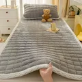 Coussin de matelas en velours de lait, protection de literie douce et respirante, taille Queen, housse de matelas supérieure matelassée confortable