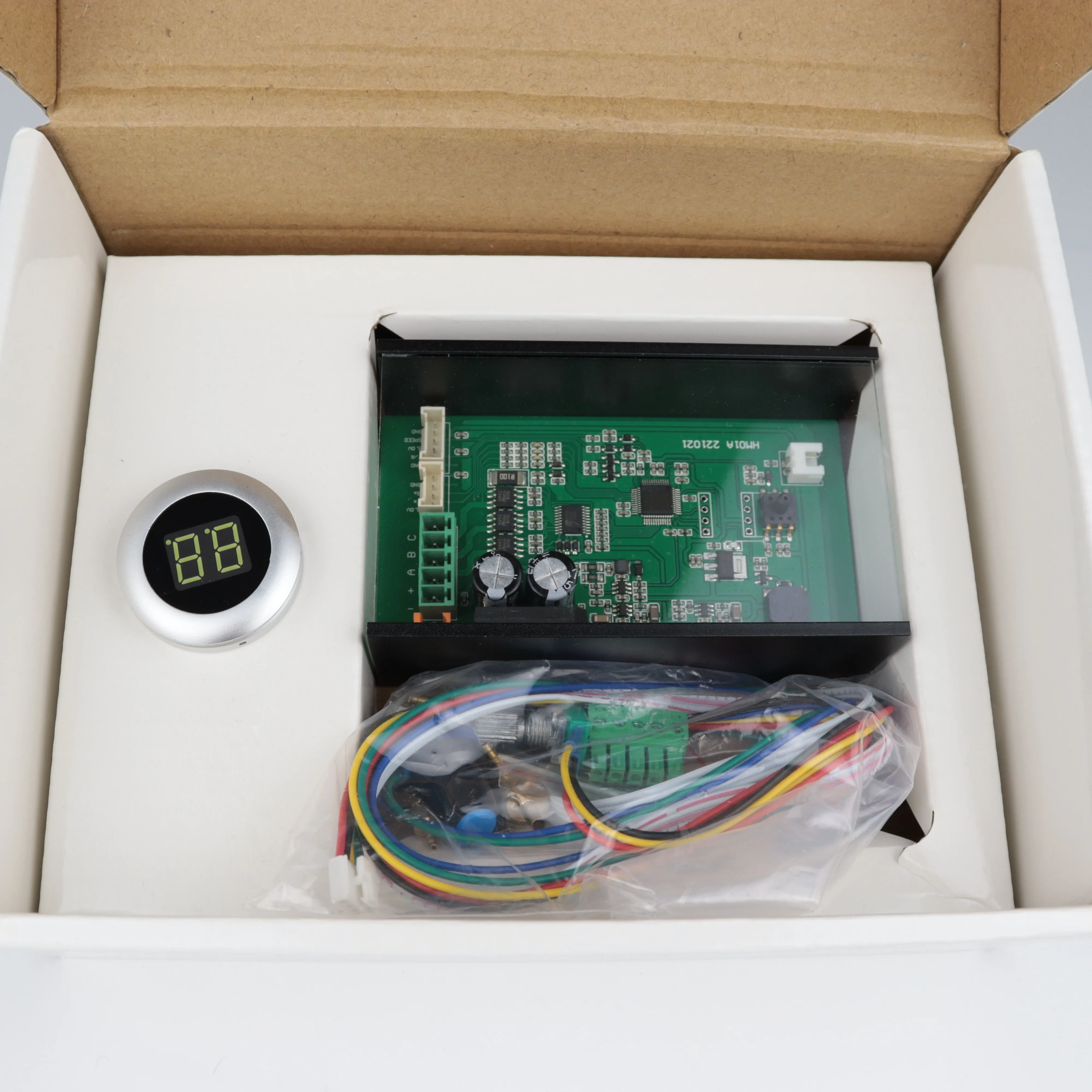 Dental Starker eingebauter Mikromotor funktioniert mit 1:5 1:1 16:1 Dental-Winkelstück Dental Clinical Bürstenloser Mikromotor 200000 U/min Image