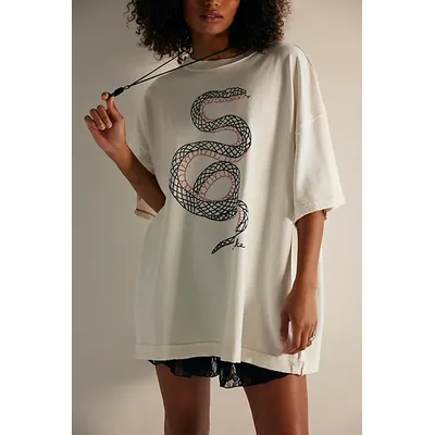 We The Free Farm Foes Tee at Free People in Ivry/Ivoir, Size: XL
