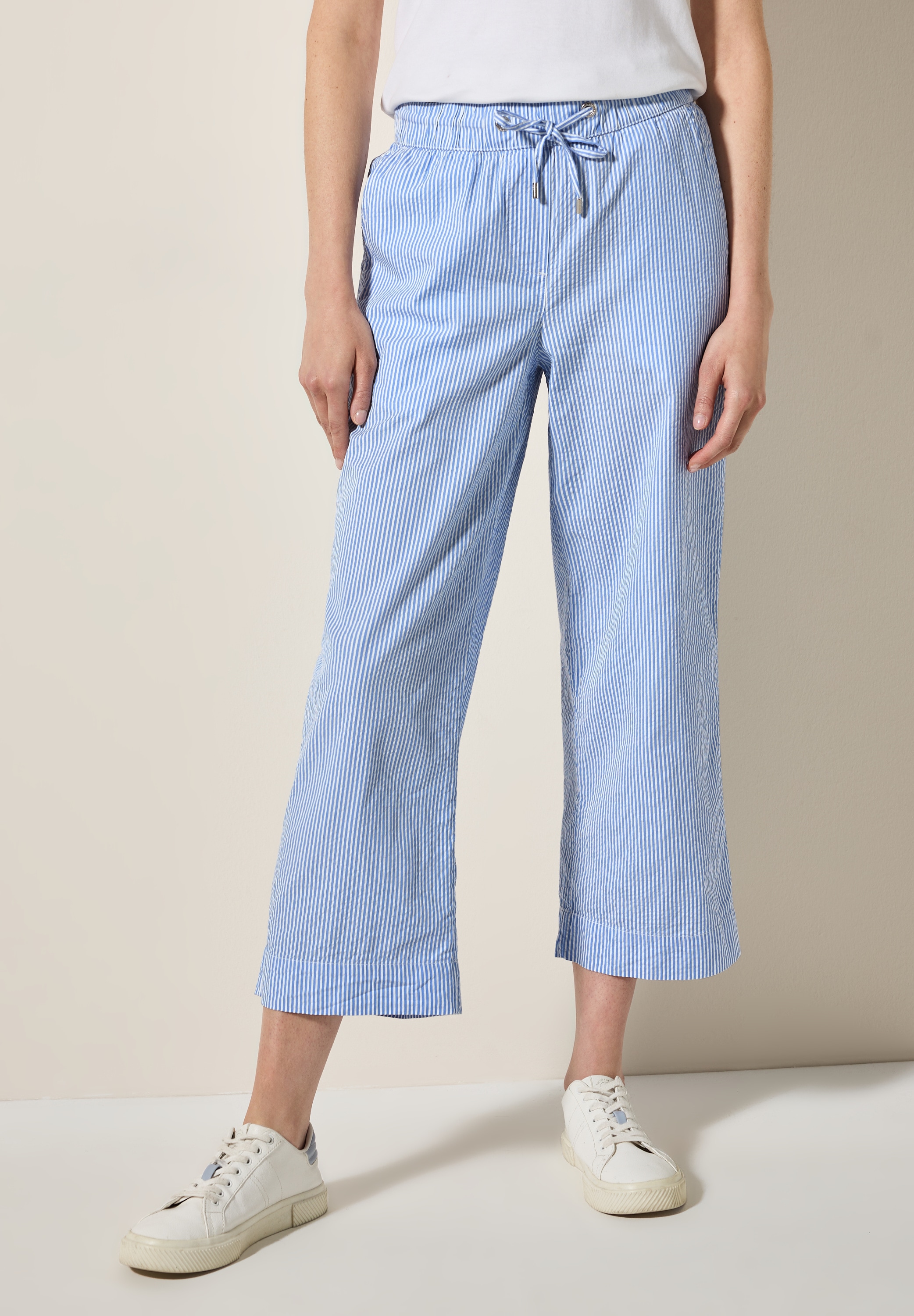 Marlene-Hose STREET ONE, Damen, Gr. XXL, Länge 26, blau (aster blau), Web, 65% Baumwolle, 35% Modal, Nadelstreifen, loose fit normal, Hosen, im Loose Fit