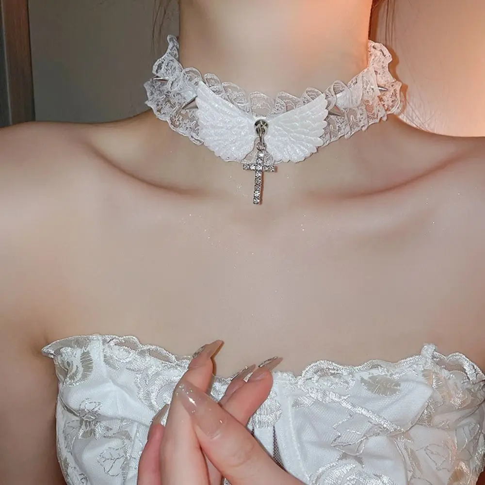 Lolita einfarbige Damen Halskette breite Spitze Nieten Spitze Halsreif Engels flügel coole Leder Halskette tägliche Kleidung Image