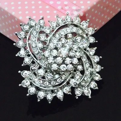 Pins+Brooches