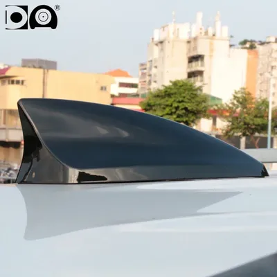Universal 5D Shark Fin Antenna Car Radio Aerials FM/AM Signal Receiver Car Styling Piano Paint