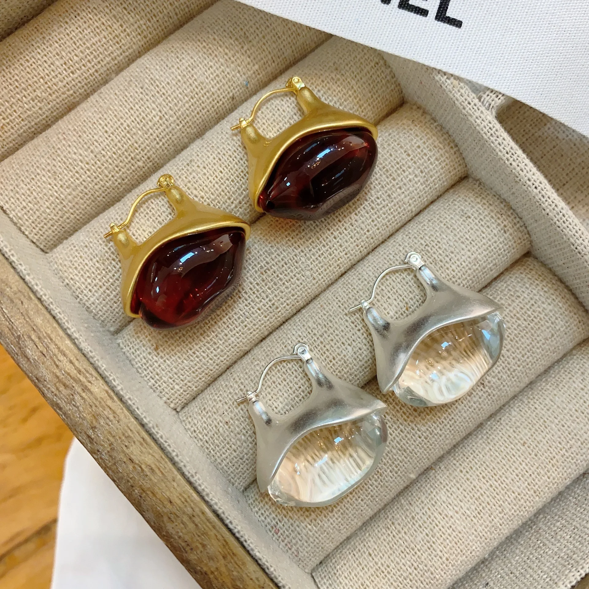Vintage Französisch Gold Farbe Metall Transparent Harz Tropfen Ohrringe für Frauen Neue Elegante Weibliche Party Hochzeit Geschenk Trend Schmuck Image