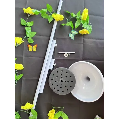 Este es un enlace a la venta de una base y un poste separados.