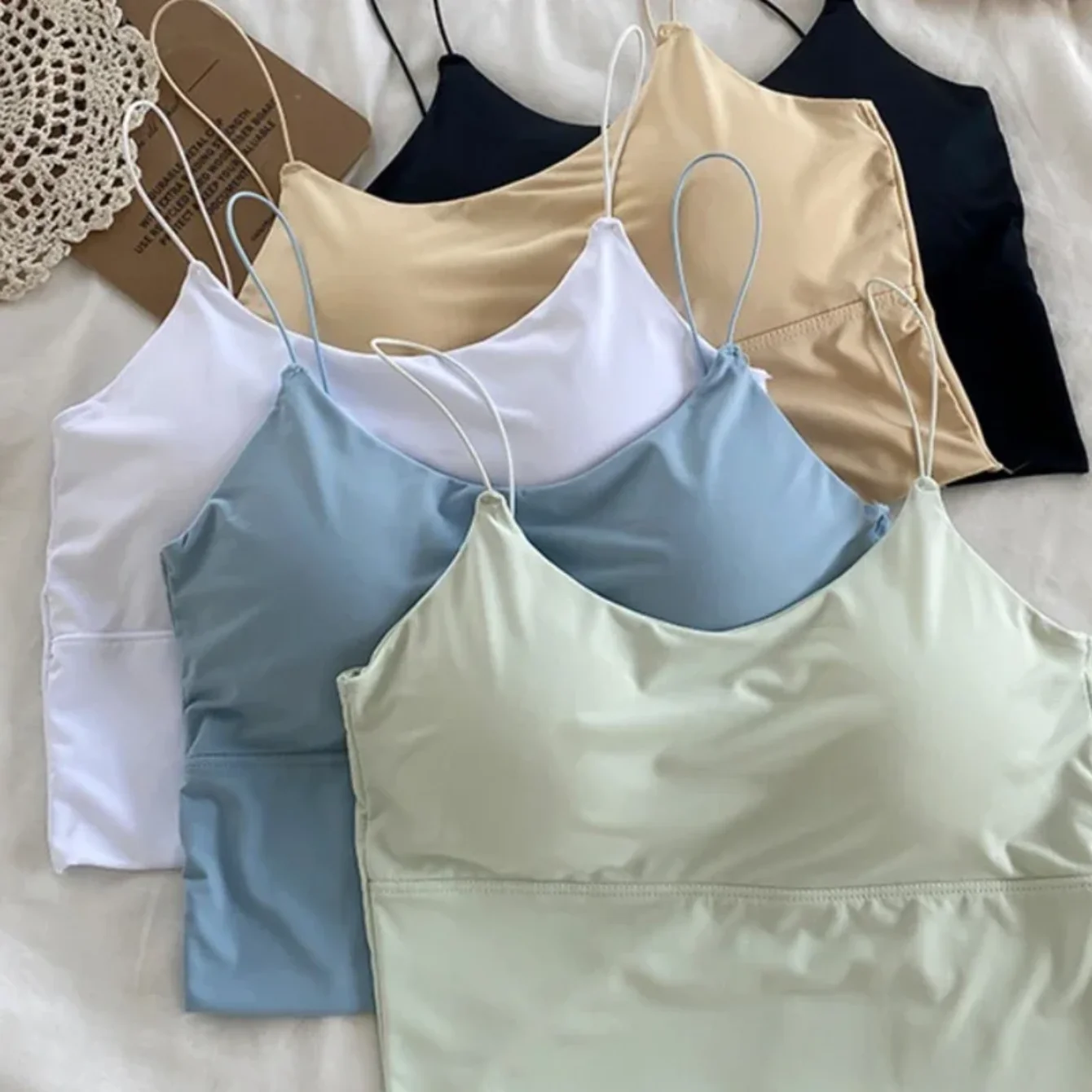 Frauen Sommer Ärmel Crop Tops Eis Seide Sommer Bh Sport Spaghetti Strap Weste Top Frauen Gebaut In Bh Off Schulter Ärmellos Image