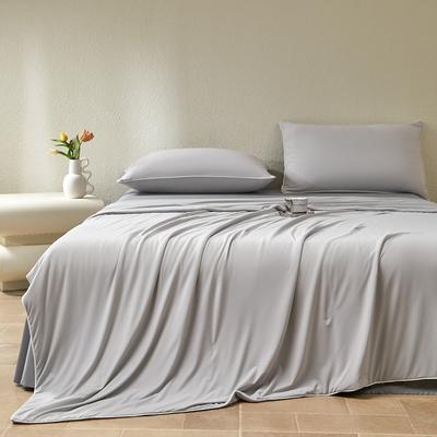Cooling Organic Silk Summer Quilt Machine Washable, Ultra Soft, Breathable Lightweight Comforter Ideal for Hot Sleepers Summer Use