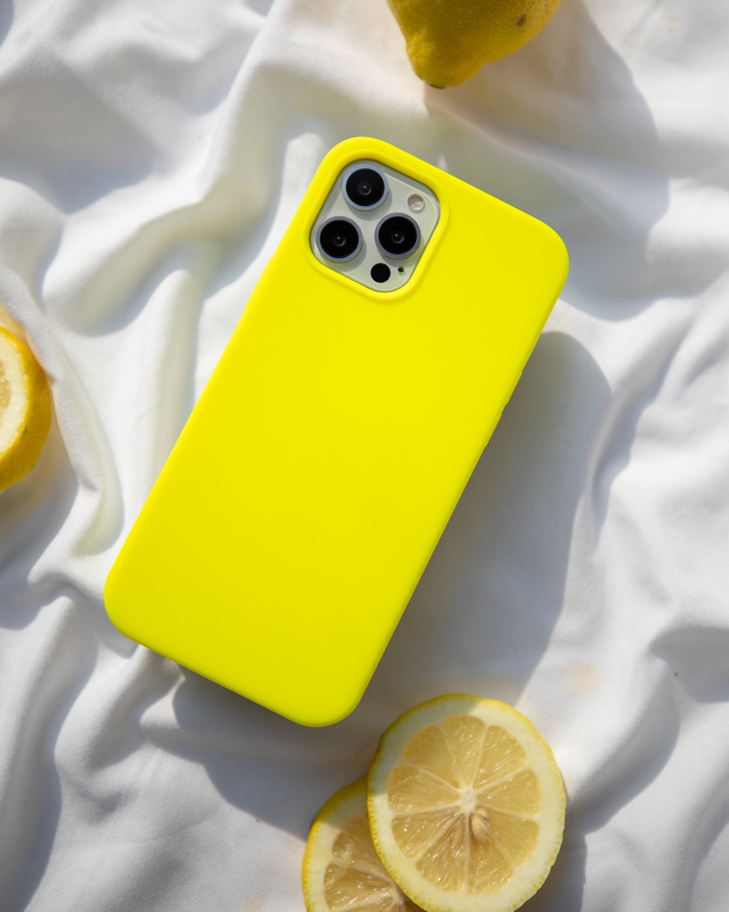 Custodia in silicone giallo neon per iPhone - BRIGHT! Custodia per iPhone 16 Pro Max, custodia per iPhone 15, custodia per iPhone 14 Pro Max, custodia
